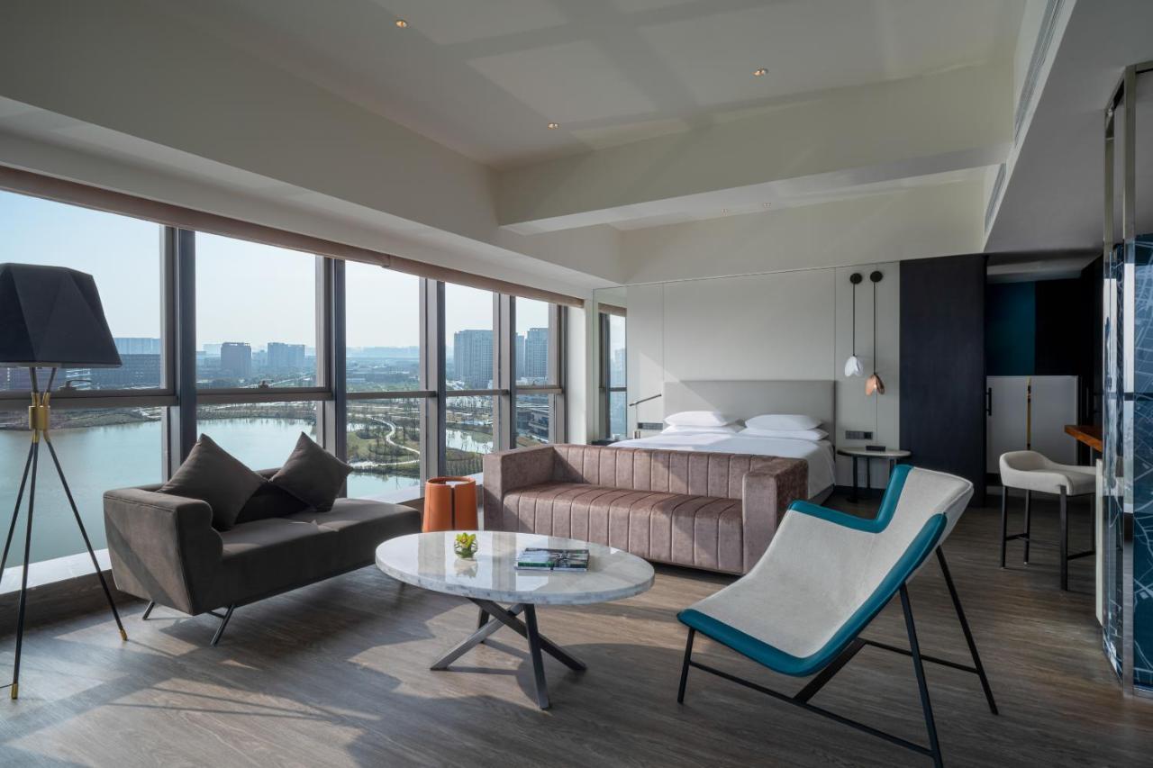 Hyatt Centric Lakeside Ningbo Exterior photo