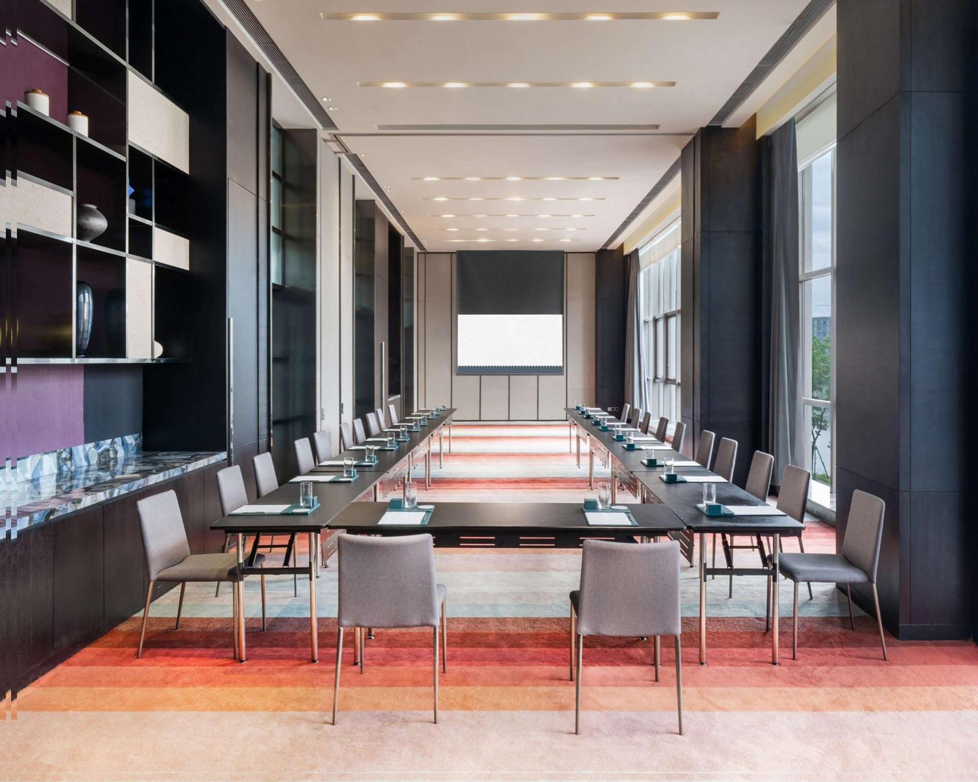 Hyatt Centric Lakeside Ningbo Exterior photo