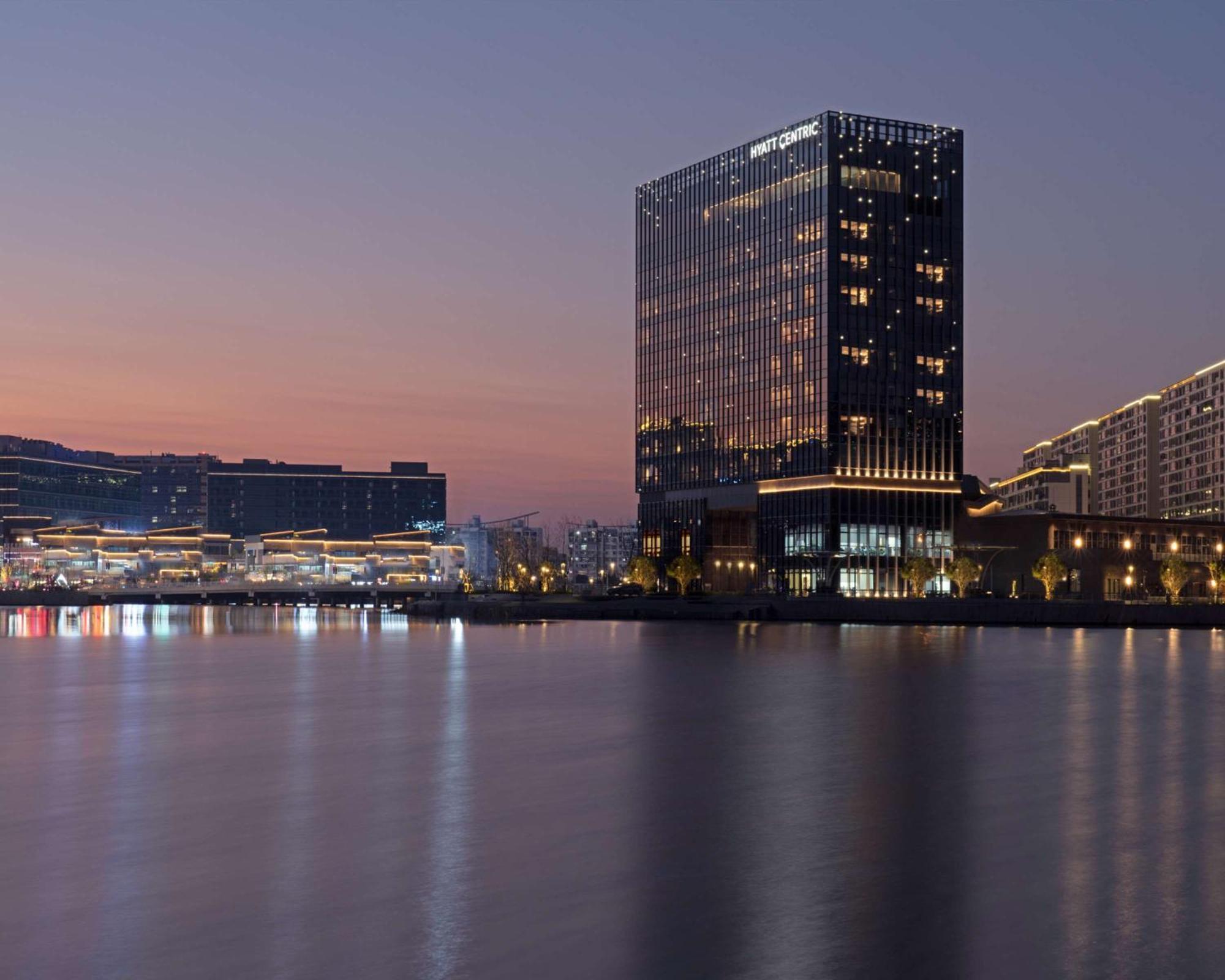 Hyatt Centric Lakeside Ningbo Exterior photo